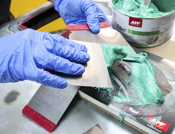 250312-002 Plamuurmes